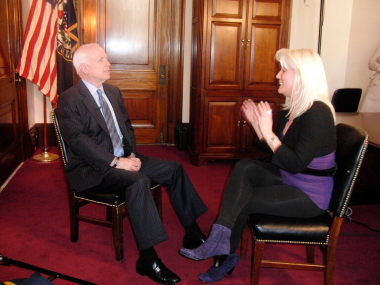 John McCain and Daphne CIMG2076